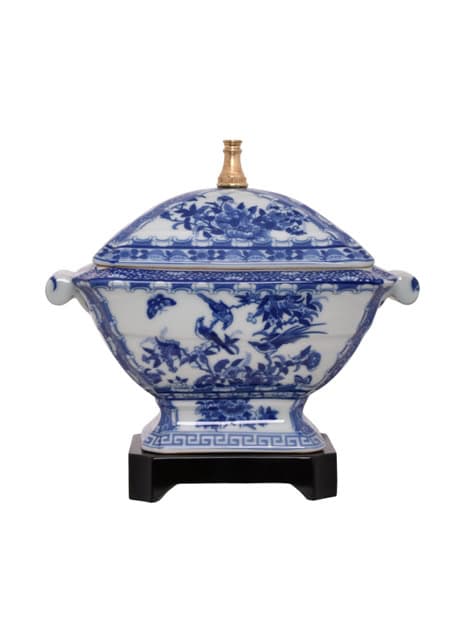 LPBGC9P11E B/W Porcelain Rose Tureen Lamp LPBGC9P11E B/W Porcelain Rose Tureen Lamp
